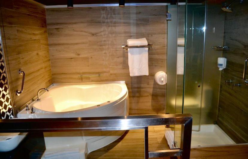 Hotel Las Lomas Lima Extérieur photo